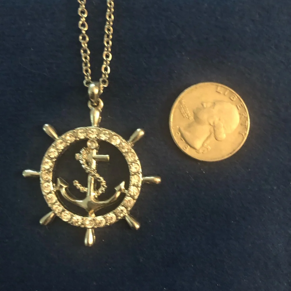 Elegant Silver With White Rhinestones Anchor Pendant Necklace - Picture 2 of 4